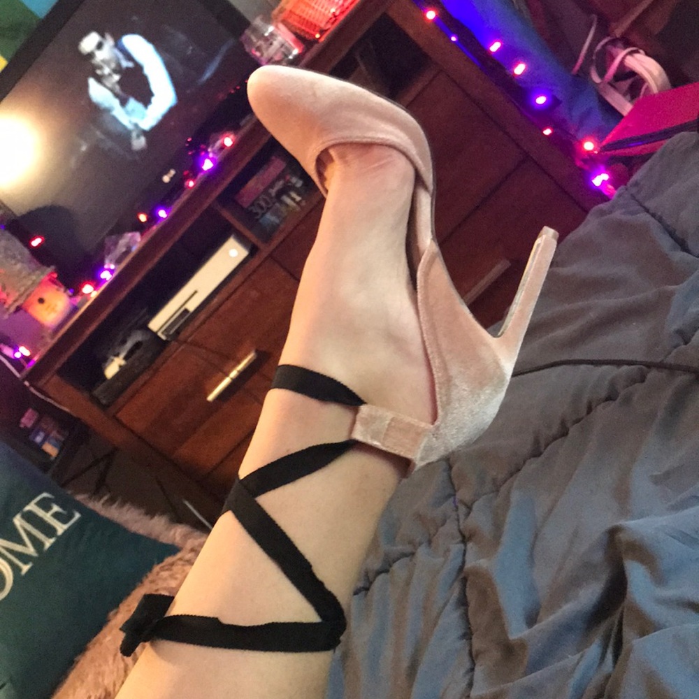 NWT - Baby Pink Ballerina Lace-Up Pumps